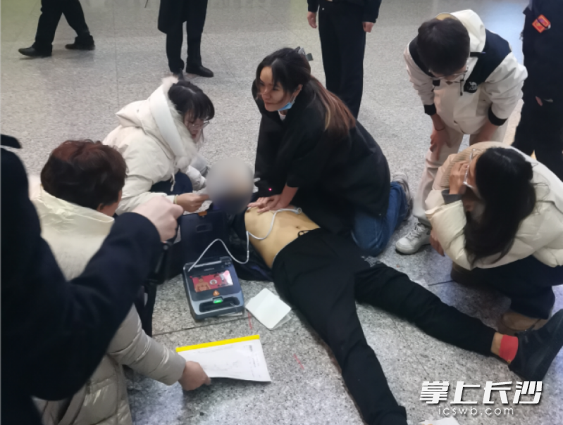 AED救人2.png